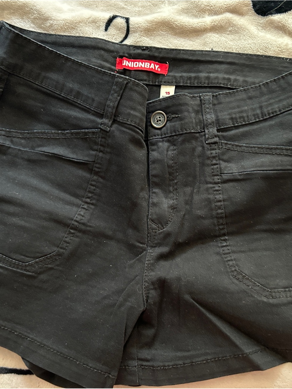 UNIONBAY Juniors shorts, size 15 black